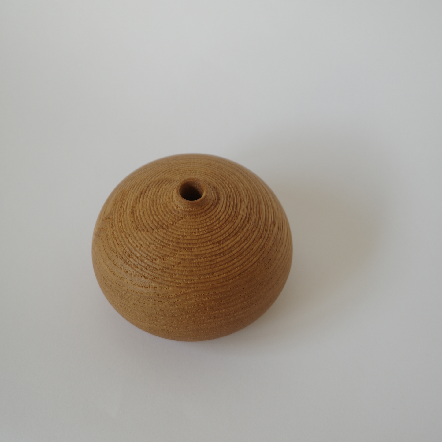 flower vace chestnut